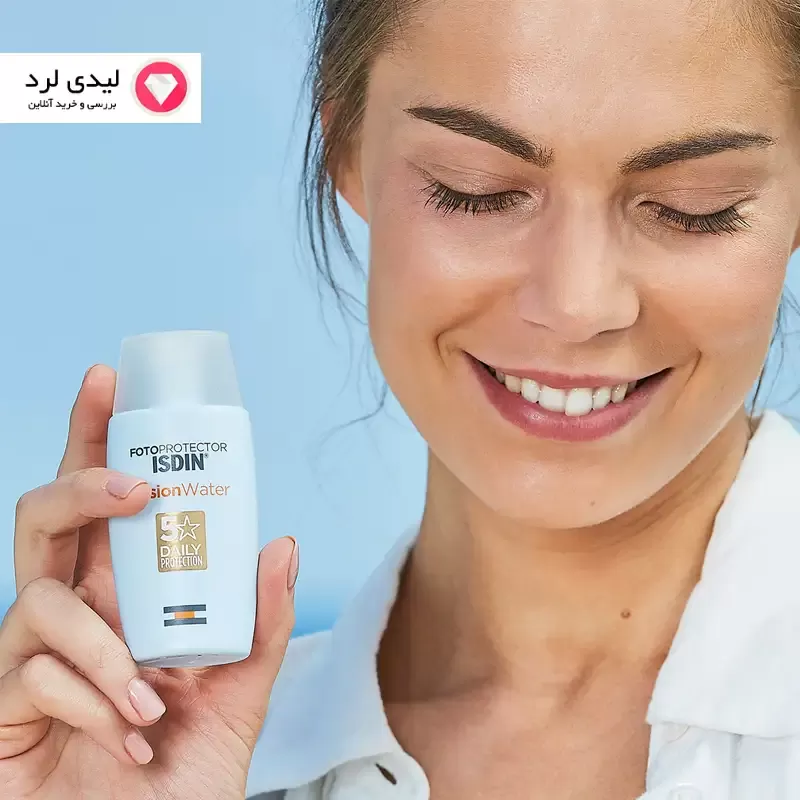 ISDIN Fusion Water Tinted Sunscreen Light مناسب پوست‌های روشن